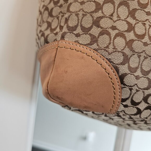 Coach Tote Bag - Picture 8 of 12